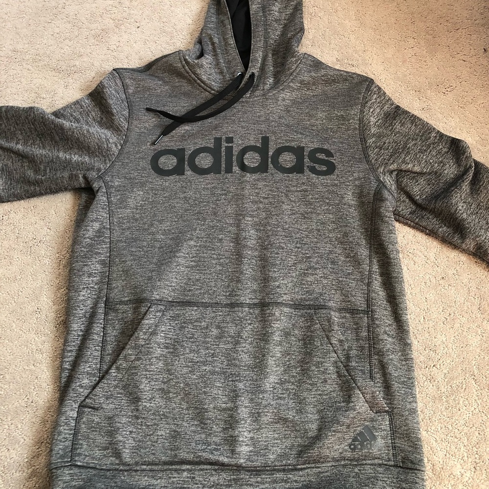 Adidas Sweatshirt